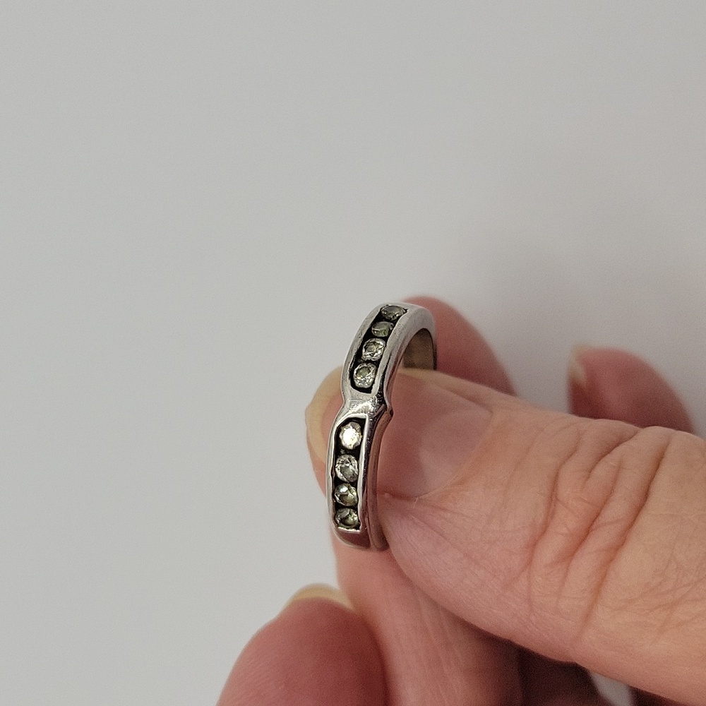 Vintage wedding band